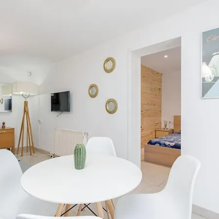 Holiday home Casita Con Jardin, Bbq, Wifi, Centro Y Playa *